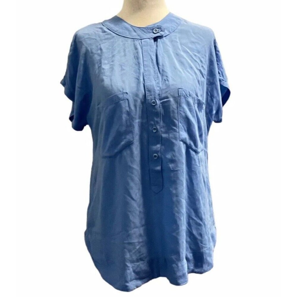 Anthropologie Cloth & Stone Rayon Blue Chambray Blouse 2 Breast Pockets Small